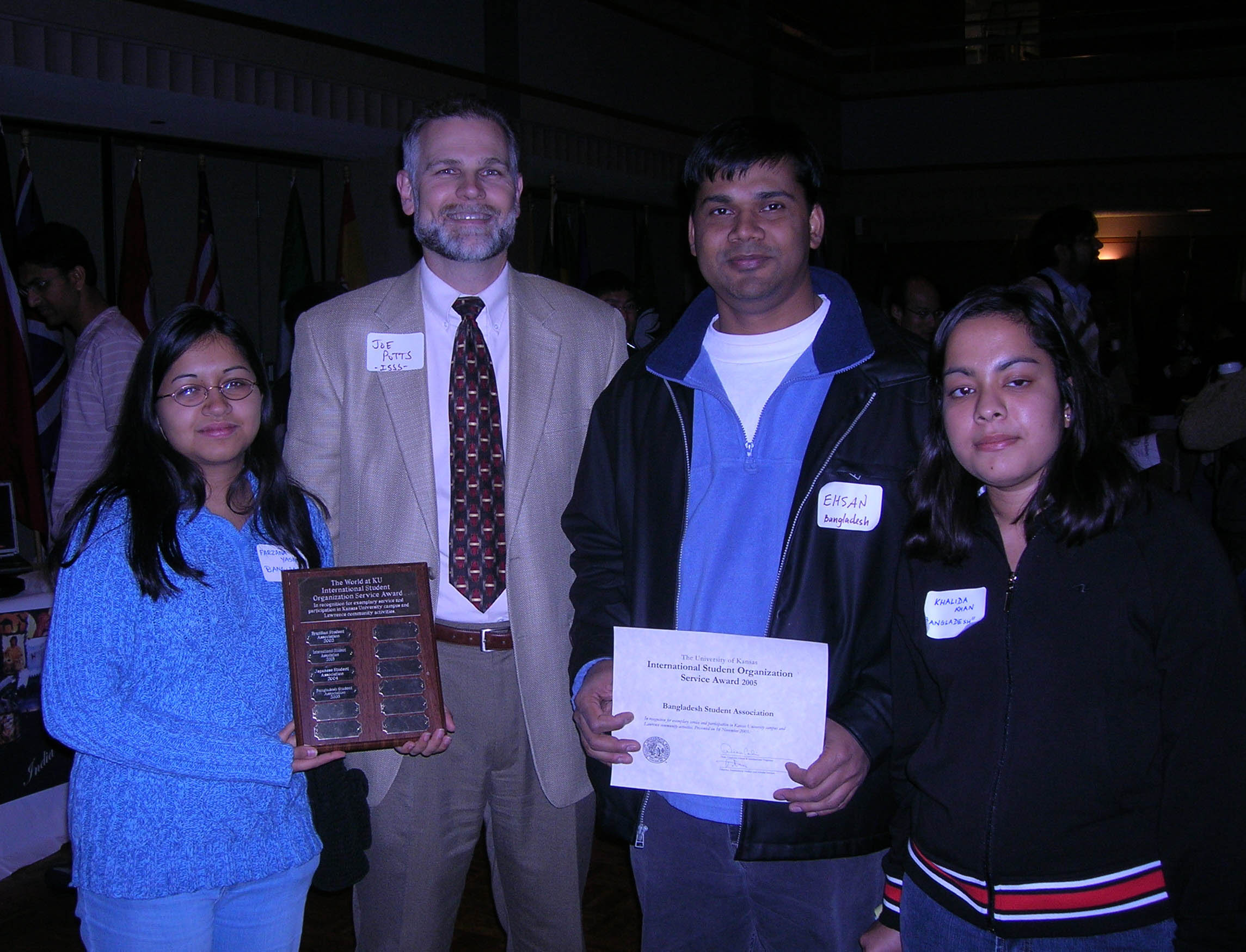 ISOAward05.JPG (407032 bytes)